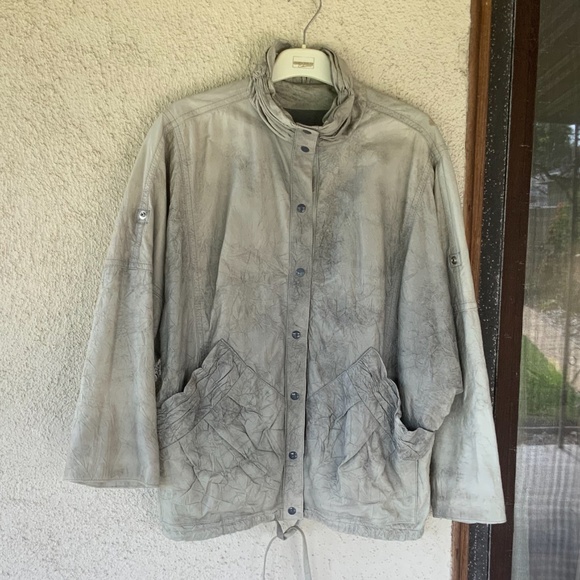 VINTAGE BEGEDOR ITALIAN DISTRESSED CRUSHED LEATHER JACKET - Picture 1 of 3
